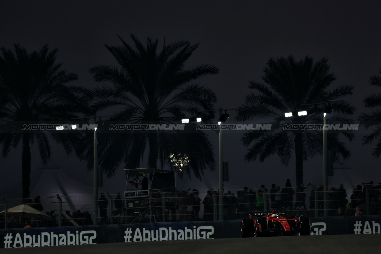 GP ABU DHABI, Charles Leclerc (MON) Ferrari SF-23.

24.11.2023. Formula 1 World Championship, Rd 23, Abu Dhabi Grand Prix, Yas Marina Circuit, Abu Dhabi, Practice Day.

 - www.xpbimages.com, EMail: requests@xpbimages.com © Copyright: Coates / XPB Images