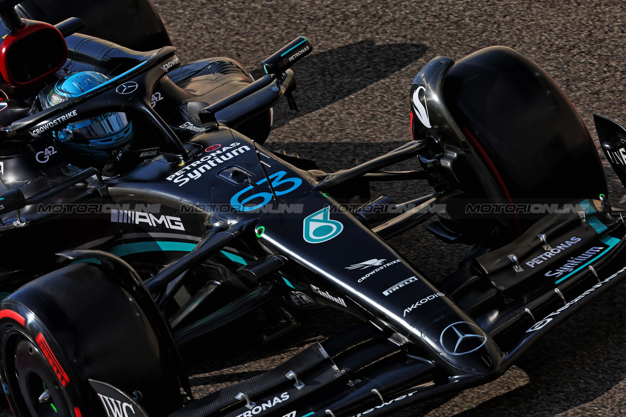 GP ABU DHABI, George Russell (GBR) Mercedes AMG F1 W14.

24.11.2023. Formula 1 World Championship, Rd 23, Abu Dhabi Grand Prix, Yas Marina Circuit, Abu Dhabi, Practice Day.

- www.xpbimages.com, EMail: requests@xpbimages.com © Copyright: Batchelor / XPB Images