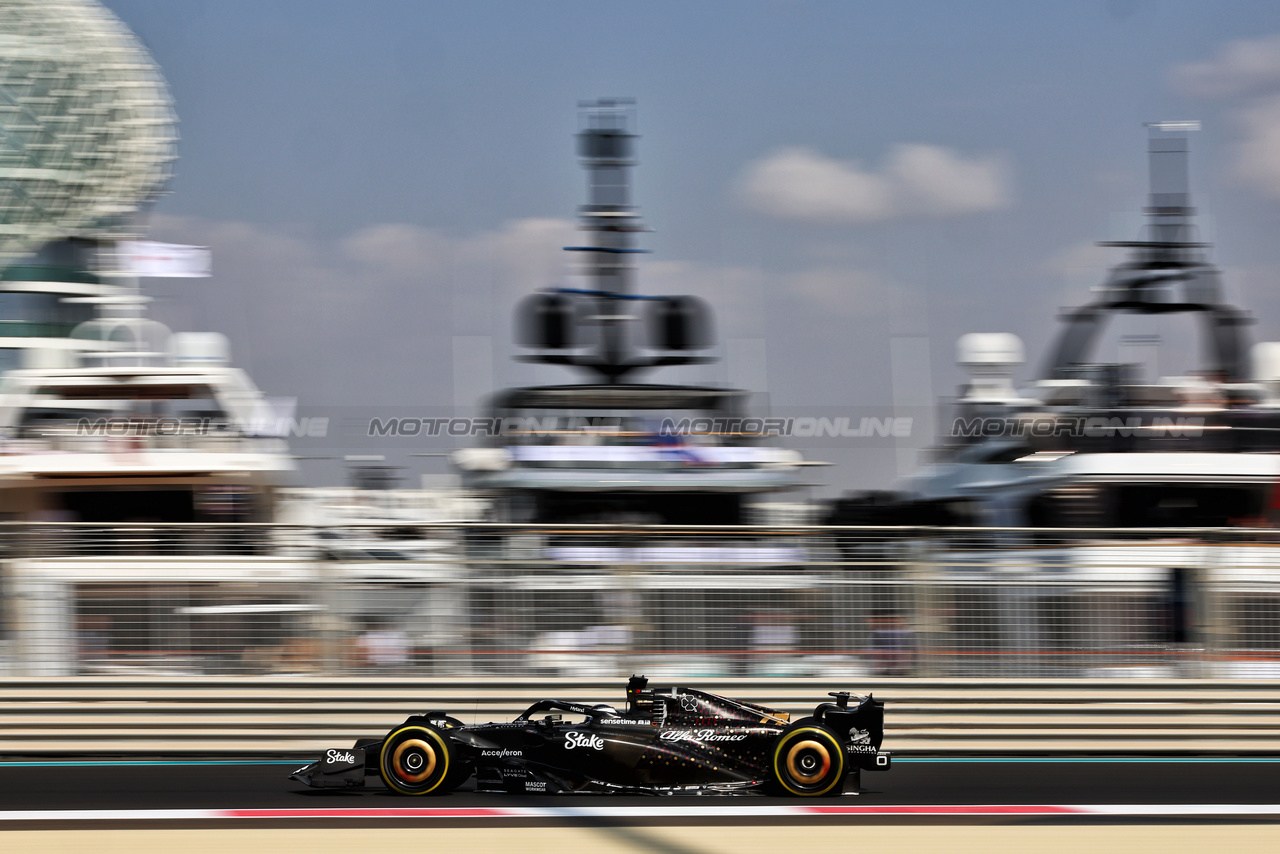 GP ABU DHABI, Valtteri Bottas (FIN) Alfa Romeo F1 Team C43.

24.11.2023. Formula 1 World Championship, Rd 23, Abu Dhabi Grand Prix, Yas Marina Circuit, Abu Dhabi, Practice Day.

- www.xpbimages.com, EMail: requests@xpbimages.com © Copyright: Charniaux / XPB Images