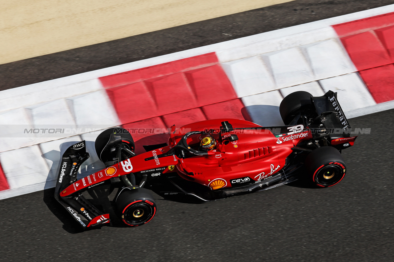 GP ABU DHABI, Robert Shwartzman (RUS) / (ISR) Ferrari SF-23 Reserve Driver.

24.11.2023. Formula 1 World Championship, Rd 23, Abu Dhabi Grand Prix, Yas Marina Circuit, Abu Dhabi, Practice Day.

- www.xpbimages.com, EMail: requests@xpbimages.com © Copyright: Moy / XPB Images