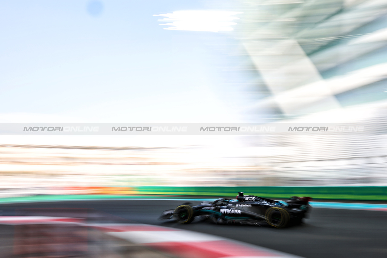 GP ABU DHABI, Valtteri Bottas (FIN) Alfa Romeo F1 Team C43.

24.11.2023. Formula 1 World Championship, Rd 23, Abu Dhabi Grand Prix, Yas Marina Circuit, Abu Dhabi, Practice Day.

- www.xpbimages.com, EMail: requests@xpbimages.com © Copyright: Charniaux / XPB Images