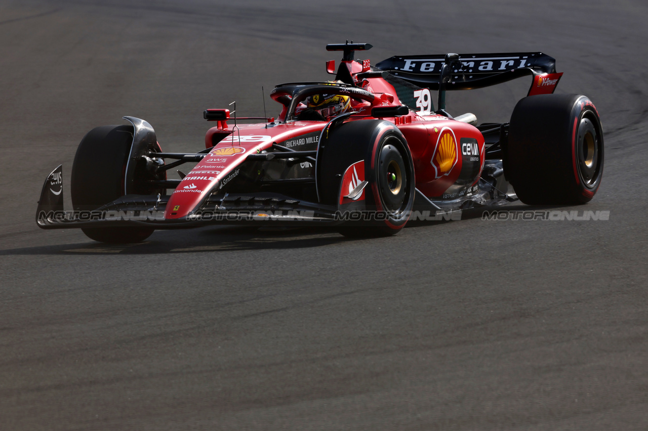 GP ABU DHABI, Robert Shwartzman (RUS) / (ISR) Ferrari SF-23 Reserve Driver.

24.11.2023. Formula 1 World Championship, Rd 23, Abu Dhabi Grand Prix, Yas Marina Circuit, Abu Dhabi, Practice Day.

- www.xpbimages.com, EMail: requests@xpbimages.com © Copyright: Charniaux / XPB Images