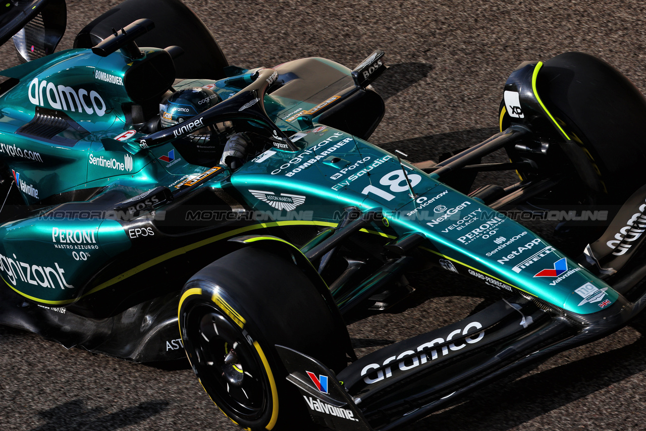 GP ABU DHABI, Lance Stroll (CDN) Aston Martin F1 Team AMR23.

24.11.2023. Formula 1 World Championship, Rd 23, Abu Dhabi Grand Prix, Yas Marina Circuit, Abu Dhabi, Practice Day.

- www.xpbimages.com, EMail: requests@xpbimages.com © Copyright: Batchelor / XPB Images