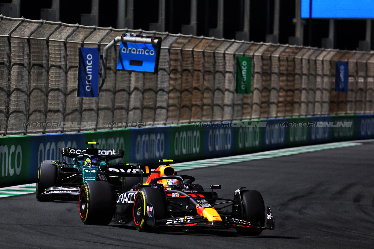 GP ARABIA SAUDITA, Sergio Perez (MEX) Red Bull Racing RB19.

19.03.2023. Formula 1 World Championship, Rd 2, Saudi Arabian Grand Prix, Jeddah, Saudi Arabia, Gara Day.

- www.xpbimages.com, EMail: requests@xpbimages.com © Copyright: Rew / XPB Images