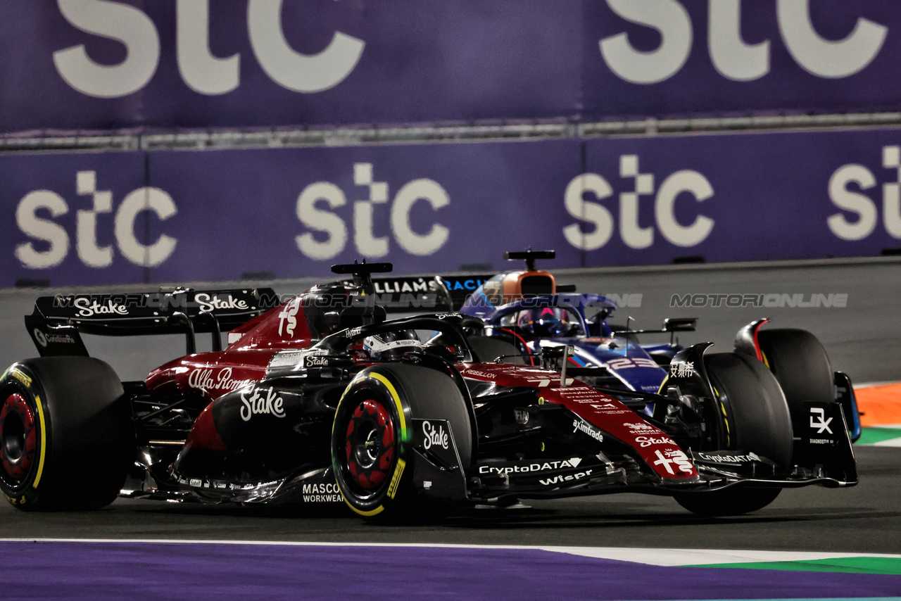 GP ARABIA SAUDITA, Valtteri Bottas (FIN) Alfa Romeo F1 Team C43.

19.03.2023. Formula 1 World Championship, Rd 2, Saudi Arabian Grand Prix, Jeddah, Saudi Arabia, Gara Day.

- www.xpbimages.com, EMail: requests@xpbimages.com © Copyright: Bearne / XPB Images