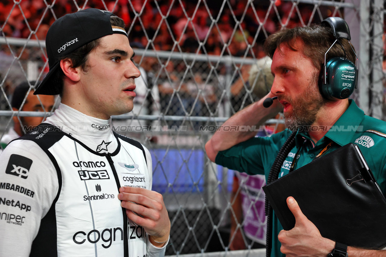 GP ARABIA SAUDITA, Lance Stroll (CDN) Aston Martin F1 Team on the grid.

19.03.2023. Formula 1 World Championship, Rd 2, Saudi Arabian Grand Prix, Jeddah, Saudi Arabia, Gara Day.

 - www.xpbimages.com, EMail: requests@xpbimages.com © Copyright: Coates / XPB Images