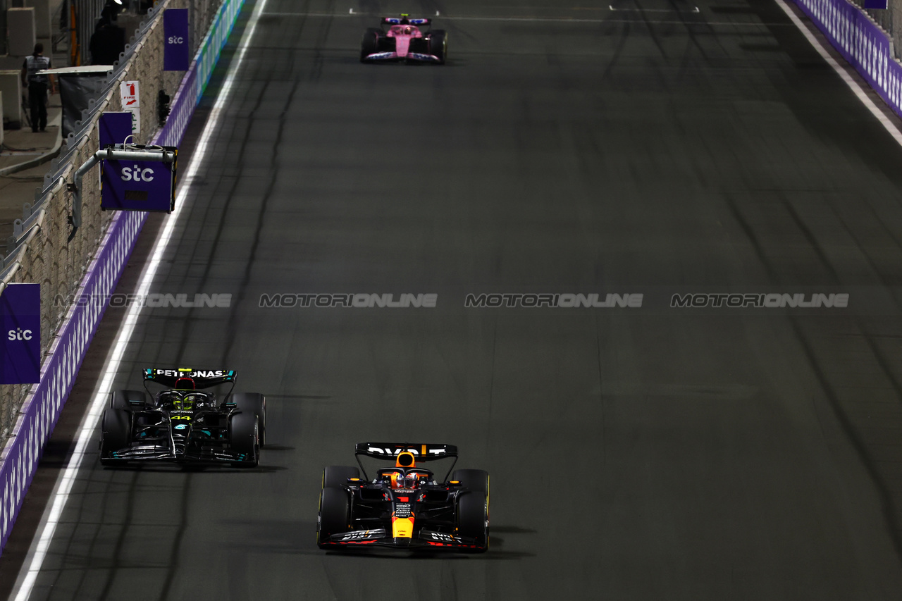 GP ARABIA SAUDITA, Max Verstappen (NLD) Red Bull Racing RB19.

19.03.2023. Formula 1 World Championship, Rd 2, Saudi Arabian Grand Prix, Jeddah, Saudi Arabia, Gara Day.

 - www.xpbimages.com, EMail: requests@xpbimages.com © Copyright: Coates / XPB Images