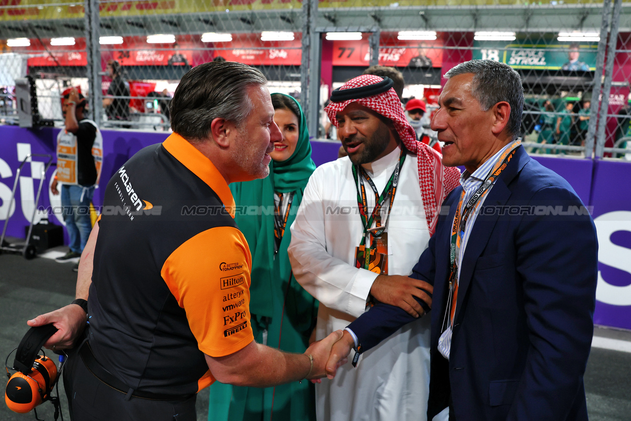 GP ARABIA SAUDITA, Zak Brown (USA) McLaren Executive Director on the grid. 

19.03.2023. Formula 1 World Championship, Rd 2, Saudi Arabian Grand Prix, Jeddah, Saudi Arabia, Gara Day.

 - www.xpbimages.com, EMail: requests@xpbimages.com © Copyright: Coates / XPB Images