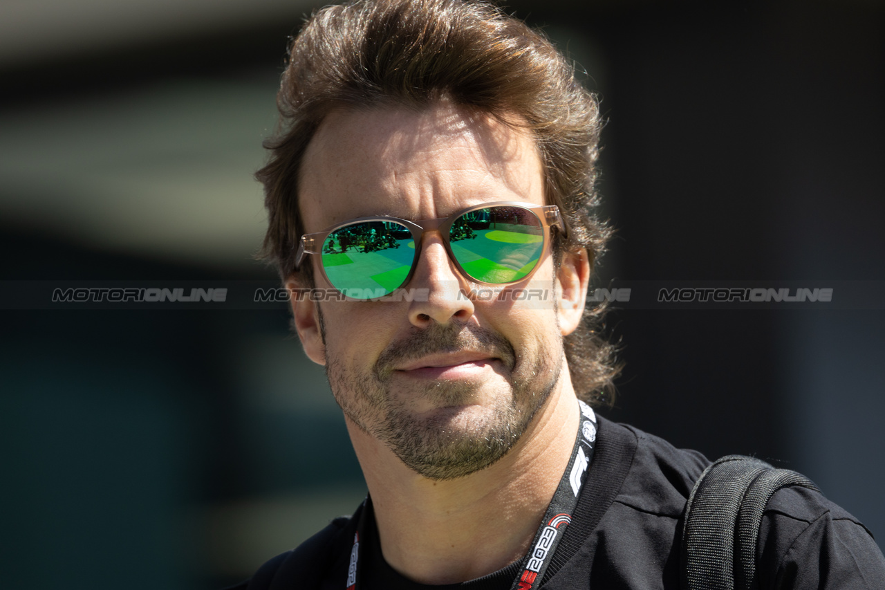 GP ARABIA SAUDITA, Fernando Alonso (ESP) Aston Martin F1 Team.

16.03.2023. Formula 1 World Championship, Rd 2, Saudi Arabian Grand Prix, Jeddah, Saudi Arabia, Preparation Day.

- www.xpbimages.com, EMail: requests@xpbimages.com ¬© Copyright: Rew / XPB Images