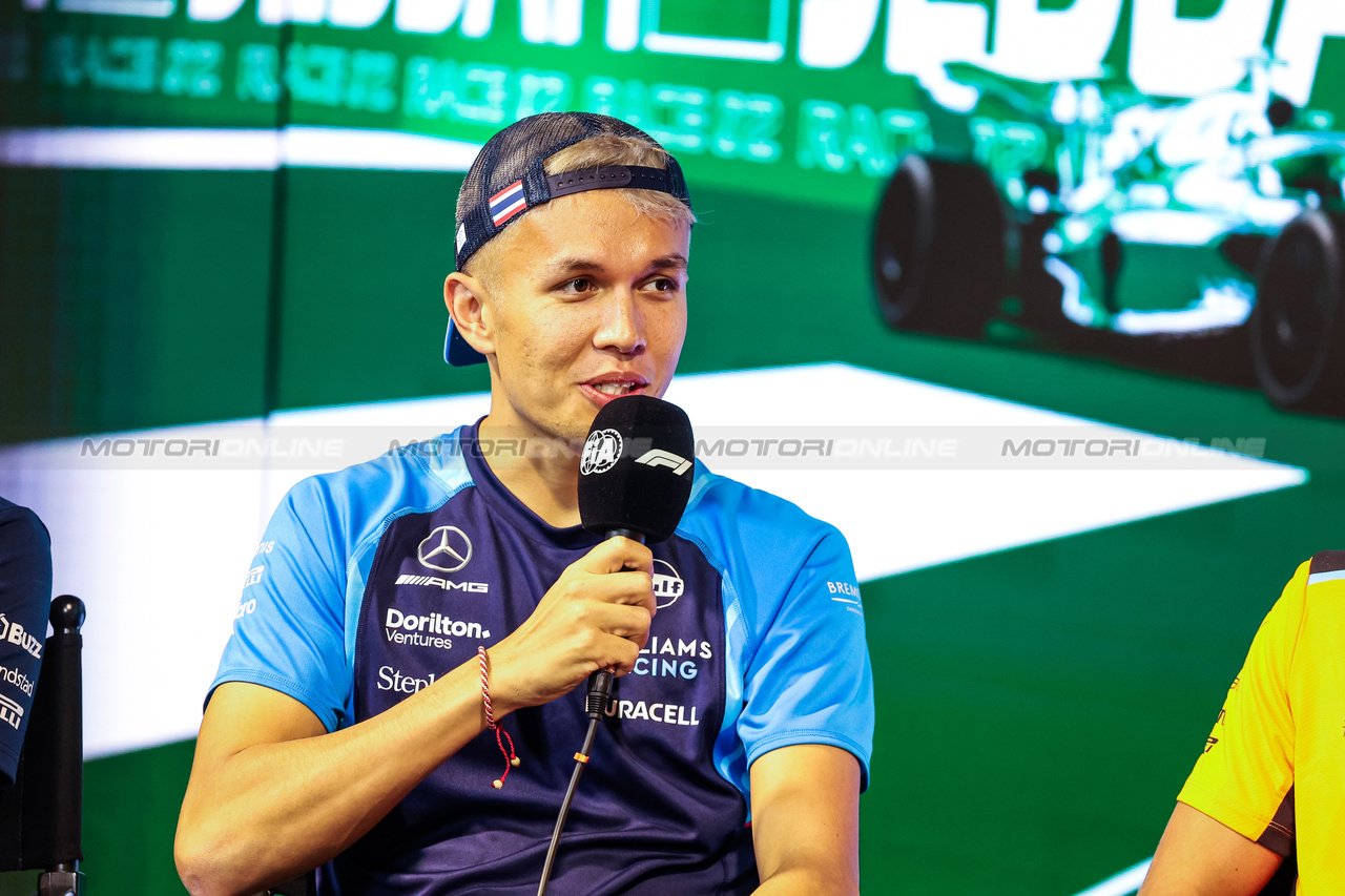 GP ARABIA SAUDITA, Alexander Albon (THA) Williams Racing in the FIA Press Conference.

16.03.2023. Formula 1 World Championship, Rd 2, Saudi Arabian Grand Prix, Jeddah, Saudi Arabia, Preparation Day.

- www.xpbimages.com, EMail: requests@xpbimages.com ¬© Copyright: XPB Images