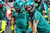 GP ARABIA SAUDITA, Aston Martin F1 Team meccanici practice a pit stop.
16.03.2023. Formula 1 World Championship, Rd 2, Saudi Arabian Grand Prix, Jeddah, Saudi Arabia, Preparation Day.
- www.xpbimages.com, EMail: requests@xpbimages.com ¬© Copyright: Rew / XPB Images