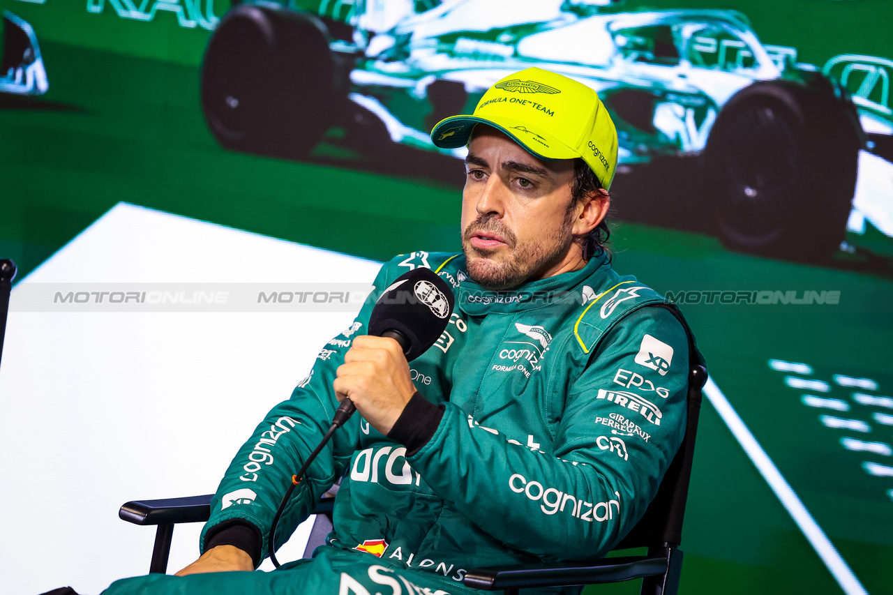 GP ARABIA SAUDITA, Fernando Alonso (ESP) Aston Martin F1 Team in the post qualifying FIA Press Conference. 

18.03.2023. Formula 1 World Championship, Rd 2, Saudi Arabian Grand Prix, Jeddah, Saudi Arabia, Qualifiche Day.

- www.xpbimages.com, EMail: requests@xpbimages.com © Copyright: XPB Images