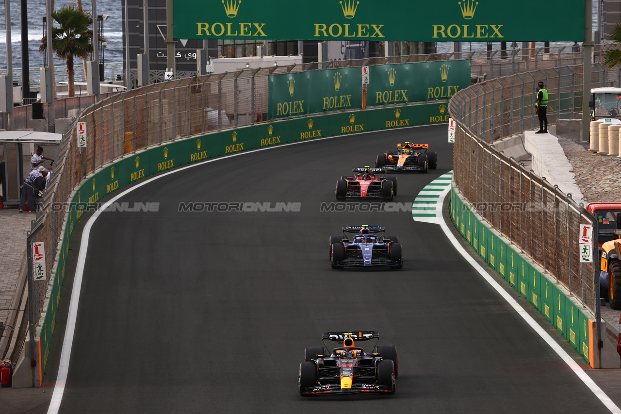 GP ARABIA SAUDITA, Sergio Perez (MEX) Red Bull Racing RB19.

18.03.2023. Formula 1 World Championship, Rd 2, Saudi Arabian Grand Prix, Jeddah, Saudi Arabia, Qualifiche Day.

 - www.xpbimages.com, EMail: requests@xpbimages.com © Copyright: Coates / XPB Images