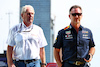 GP ARABIA SAUDITA, (L to R): Dr Helmut Marko (AUT) Red Bull Motorsport Consultant with Christian Horner (GBR) Red Bull Racing Team Principal.
18.03.2023. Formula 1 World Championship, Rd 2, Saudi Arabian Grand Prix, Jeddah, Saudi Arabia, Qualifiche Day.
 - www.xpbimages.com, EMail: requests@xpbimages.com © Copyright: Coates / XPB Images