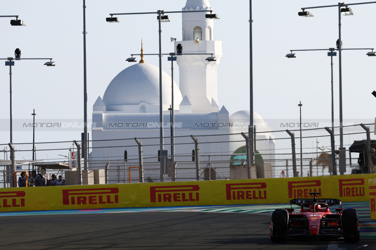 GP ARABIA SAUDITA, Charles Leclerc (MON) Ferrari SF-23.

17.03.2023. Formula 1 World Championship, Rd 2, Saudi Arabian Grand Prix, Jeddah, Saudi Arabia, Practice Day.

- www.xpbimages.com, EMail: requests@xpbimages.com © Copyright: Batchelor / XPB Images