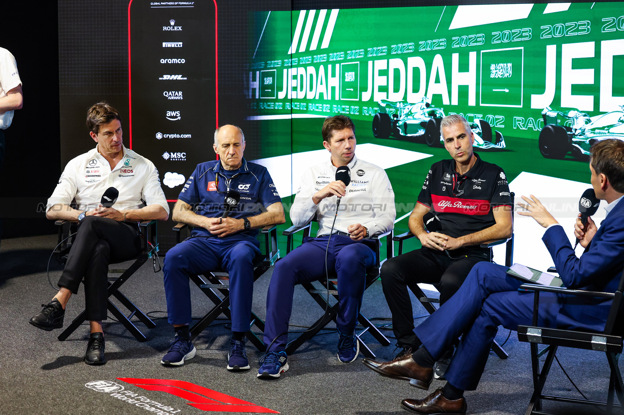 GP ARABIA SAUDITA, (L to R): Toto Wolff (GER) Mercedes AMG F1 Shareholder e Executive Director; Franz Tost (AUT) AlphaTauri Team Principal; James Vowles (GBR) Williams Racing Team Principal; e Alessandro Alunni Bravi (ITA) Alfa Romeo F1 Team Managing Director e Team Representative, in the FIA Press Conference.

17.03.2023. Formula 1 World Championship, Rd 2, Saudi Arabian Grand Prix, Jeddah, Saudi Arabia, Practice Day.

- www.xpbimages.com, EMail: requests@xpbimages.com © Copyright: XPB Images