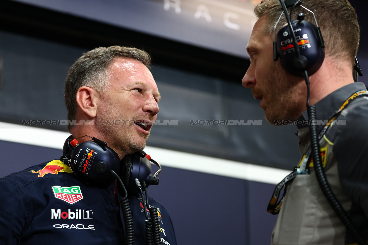 GP ARABIA SAUDITA, Christian Horner (GBR) Red Bull Racing Team Principal.

17.03.2023. Formula 1 World Championship, Rd 2, Saudi Arabian Grand Prix, Jeddah, Saudi Arabia, Practice Day.

- www.xpbimages.com, EMail: requests@xpbimages.com © Copyright: Batchelor / XPB Images