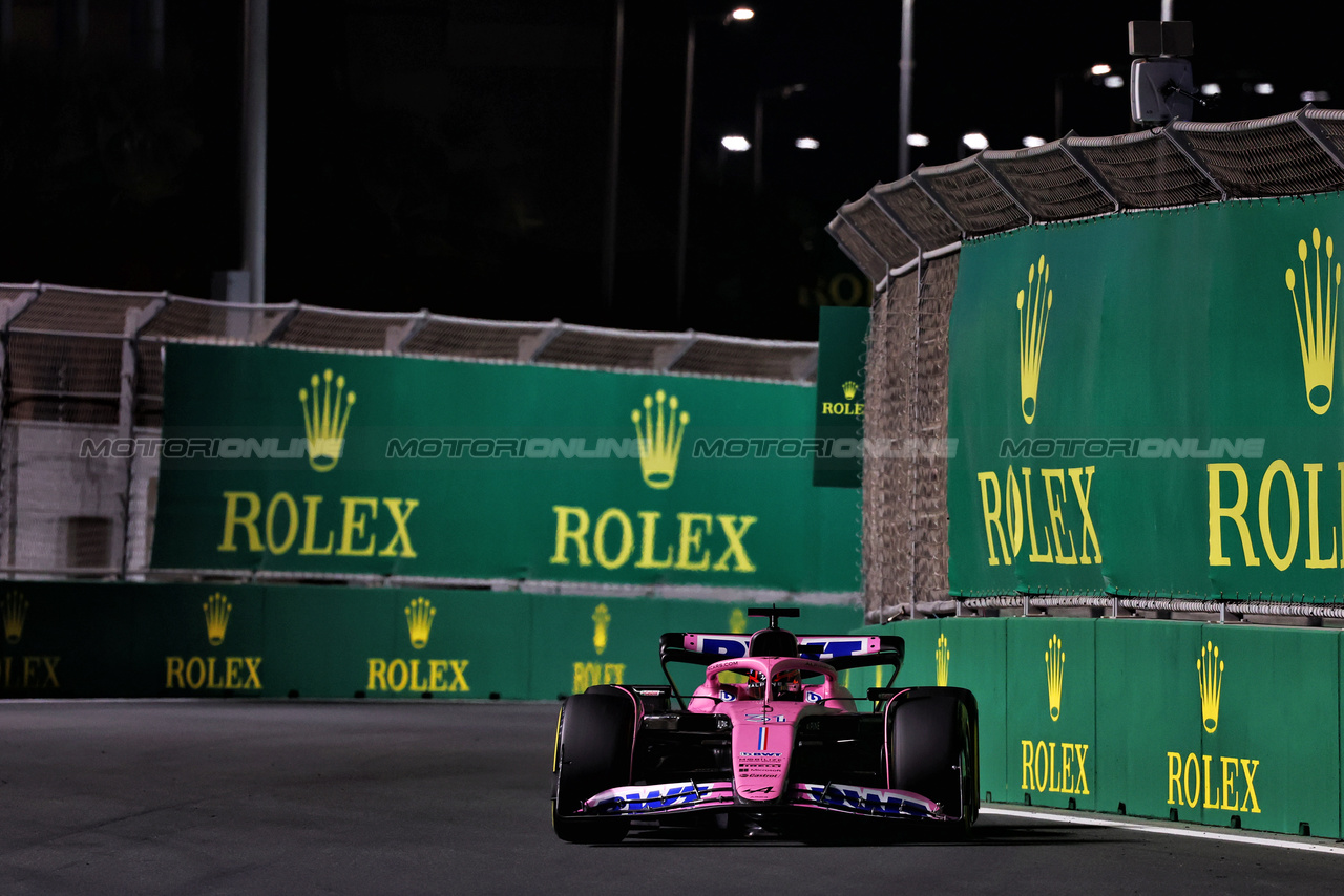 GP ARABIA SAUDITA, Esteban Ocon (FRA) Alpine F1 Team A523.

17.03.2023. Formula 1 World Championship, Rd 2, Saudi Arabian Grand Prix, Jeddah, Saudi Arabia, Practice Day.

- www.xpbimages.com, EMail: requests@xpbimages.com © Copyright: Moy / XPB Images