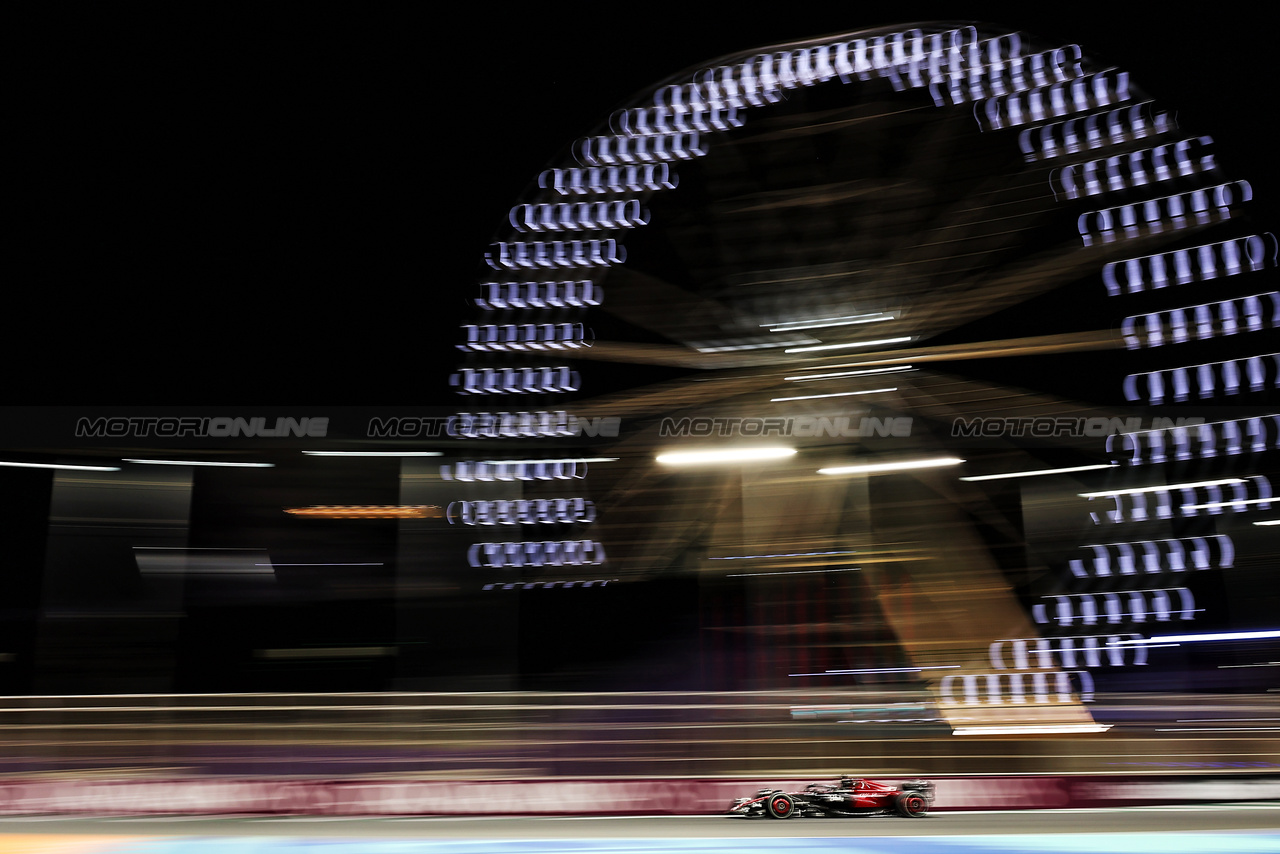 GP ARABIA SAUDITA, Valtteri Bottas (FIN) Alfa Romeo F1 Team C43.

17.03.2023. Formula 1 World Championship, Rd 2, Saudi Arabian Grand Prix, Jeddah, Saudi Arabia, Practice Day.

- www.xpbimages.com, EMail: requests@xpbimages.com © Copyright: Moy / XPB Images