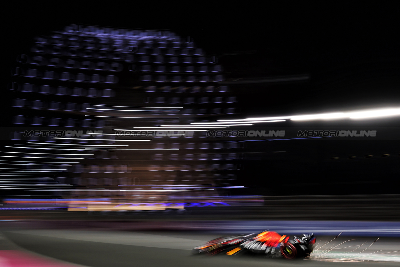 GP ARABIA SAUDITA, Max Verstappen (NLD) Red Bull Racing RB19.

17.03.2023. Formula 1 World Championship, Rd 2, Saudi Arabian Grand Prix, Jeddah, Saudi Arabia, Practice Day.

- www.xpbimages.com, EMail: requests@xpbimages.com © Copyright: Moy / XPB Images