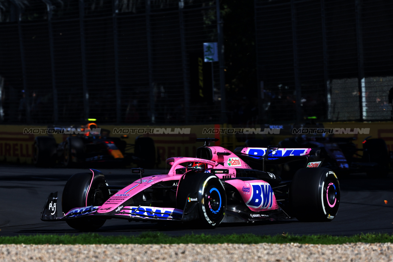 GP AUSTRALIA, Esteban Ocon (FRA) Alpine F1 Team A523.

02.04.2023. Formula 1 World Championship, Rd 3, Australian Grand Prix, Albert Park, Melbourne, Australia, Gara Day.

- www.xpbimages.com, EMail: requests@xpbimages.com ¬© Copyright: Charniaux / XPB Images