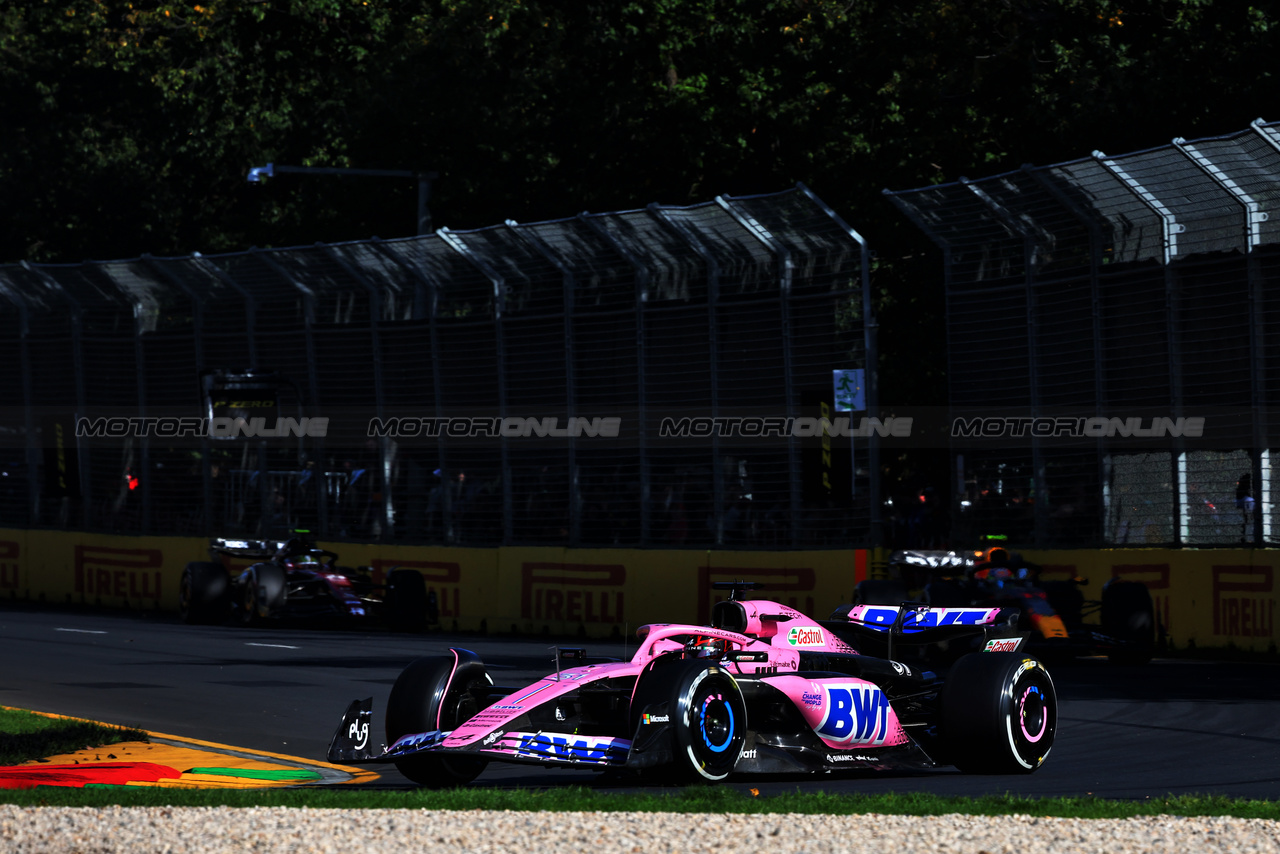 GP AUSTRALIA, Esteban Ocon (FRA) Alpine F1 Team A523.

02.04.2023. Formula 1 World Championship, Rd 3, Australian Grand Prix, Albert Park, Melbourne, Australia, Gara Day.

- www.xpbimages.com, EMail: requests@xpbimages.com ¬© Copyright: Charniaux / XPB Images