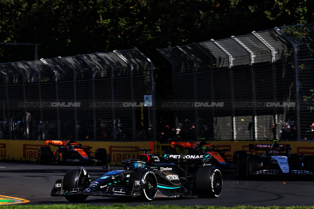 GP AUSTRALIA, George Russell (GBR) Mercedes AMG F1 W14.

02.04.2023. Formula 1 World Championship, Rd 3, Australian Grand Prix, Albert Park, Melbourne, Australia, Gara Day.

- www.xpbimages.com, EMail: requests@xpbimages.com ¬© Copyright: Charniaux / XPB Images