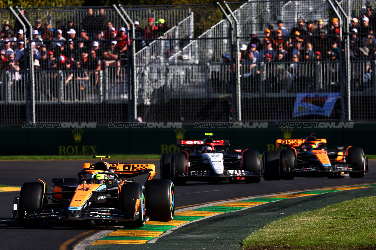 GP AUSTRALIA, Lando Norris (GBR) McLaren MCL60.

02.04.2023. Formula 1 World Championship, Rd 3, Australian Grand Prix, Albert Park, Melbourne, Australia, Gara Day.

- www.xpbimages.com, EMail: requests@xpbimages.com ¬© Copyright: Batchelor / XPB Images