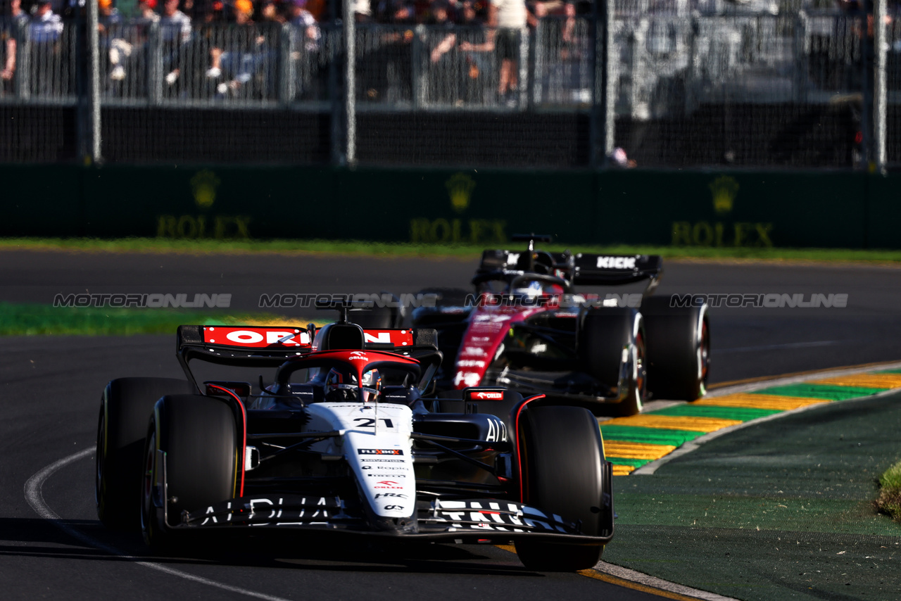 GP AUSTRALIA, Nyck de Vries (NLD) AlphaTauri AT04.

02.04.2023. Formula 1 World Championship, Rd 3, Australian Grand Prix, Albert Park, Melbourne, Australia, Gara Day.

- www.xpbimages.com, EMail: requests@xpbimages.com ¬© Copyright: Batchelor / XPB Images