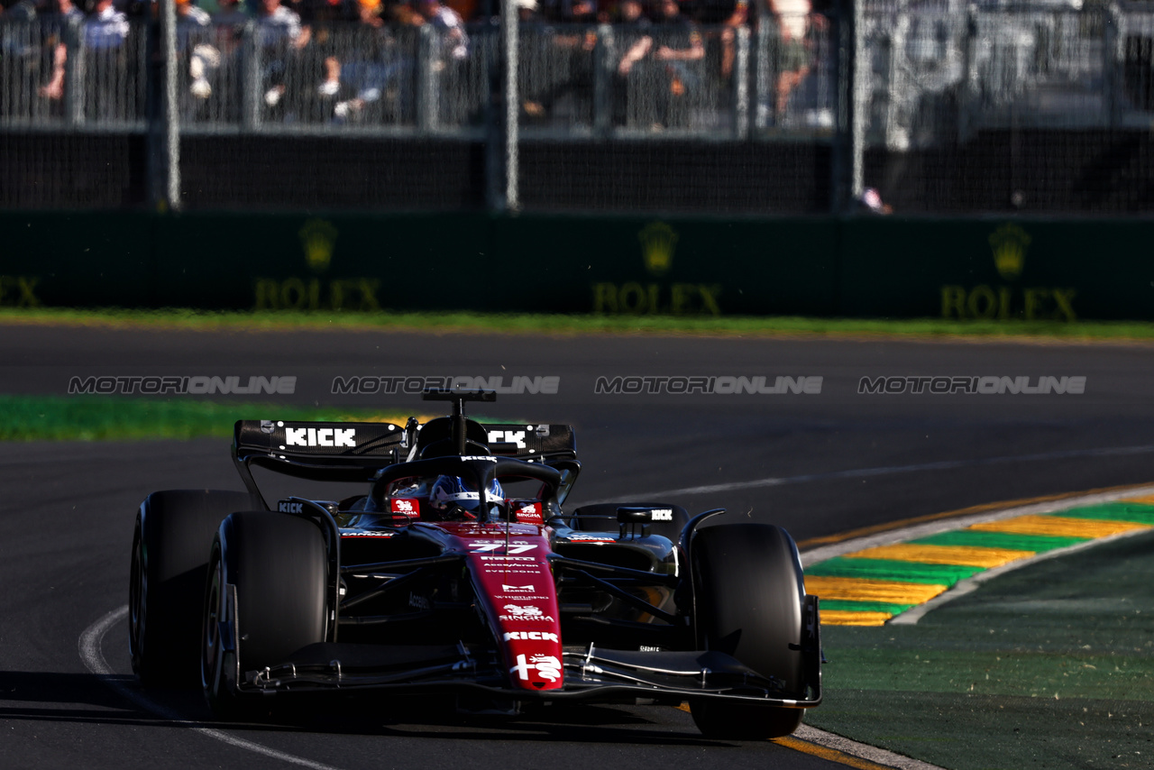 GP AUSTRALIA, Valtteri Bottas (FIN) Alfa Romeo F1 Team C43.

02.04.2023. Formula 1 World Championship, Rd 3, Australian Grand Prix, Albert Park, Melbourne, Australia, Gara Day.

- www.xpbimages.com, EMail: requests@xpbimages.com ¬© Copyright: Batchelor / XPB Images