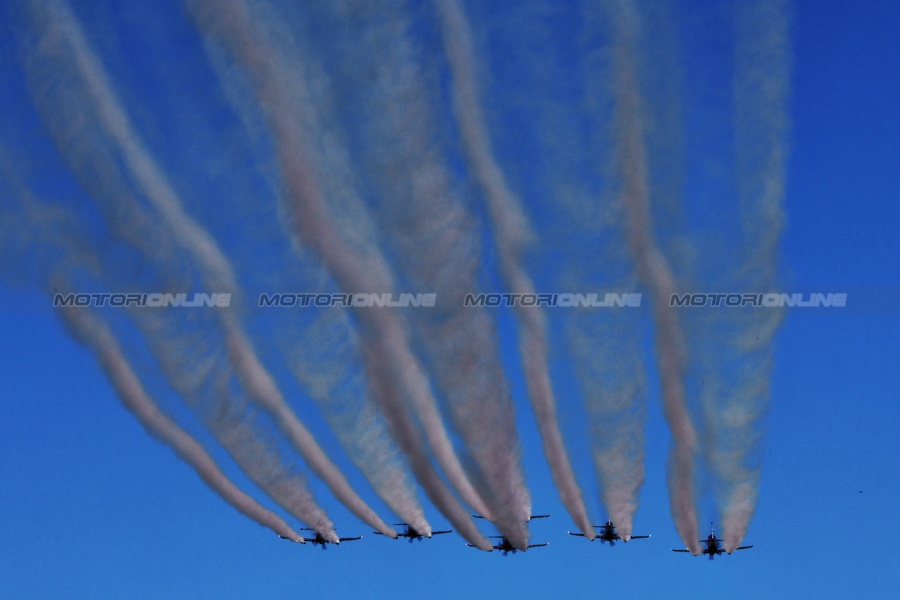 GP AUSTRALIA, Circuit Atmosfera - air display.

02.04.2023. Formula 1 World Championship, Rd 3, Australian Grand Prix, Albert Park, Melbourne, Australia, Gara Day.

- www.xpbimages.com, EMail: requests@xpbimages.com ¬© Copyright: Batchelor / XPB Images