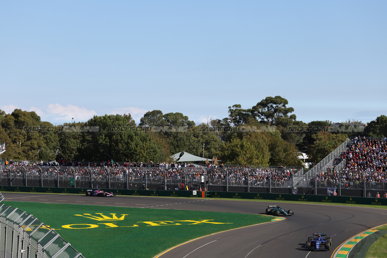 GP AUSTRALIA, Alexander Albon (THA) Williams Racing FW45.

02.04.2023. Formula 1 World Championship, Rd 3, Australian Grand Prix, Albert Park, Melbourne, Australia, Gara Day.

- www.xpbimages.com, EMail: requests@xpbimages.com ¬© Copyright: Bearne / XPB Images