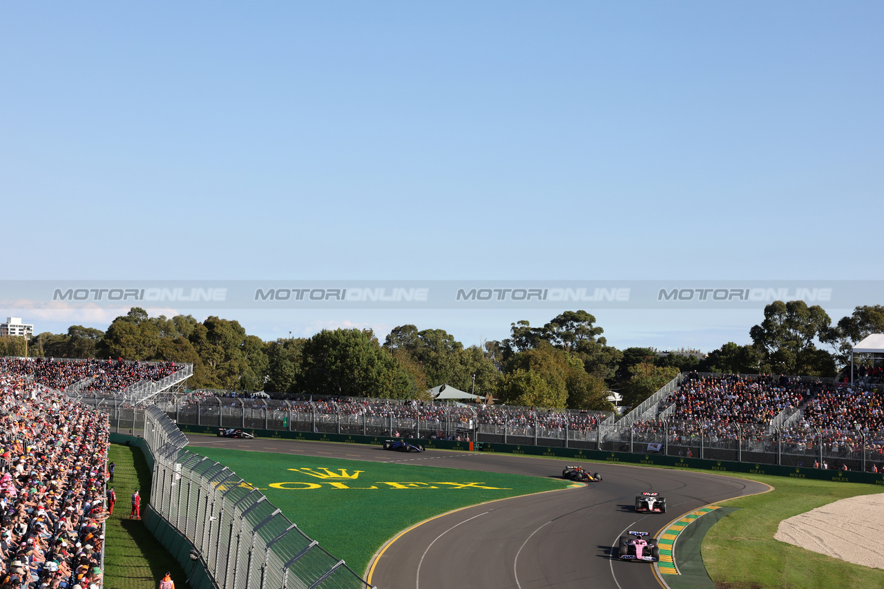 GP AUSTRALIA, Esteban Ocon (FRA) Alpine F1 Team A523.

02.04.2023. Formula 1 World Championship, Rd 3, Australian Grand Prix, Albert Park, Melbourne, Australia, Gara Day.

- www.xpbimages.com, EMail: requests@xpbimages.com ¬© Copyright: Bearne / XPB Images