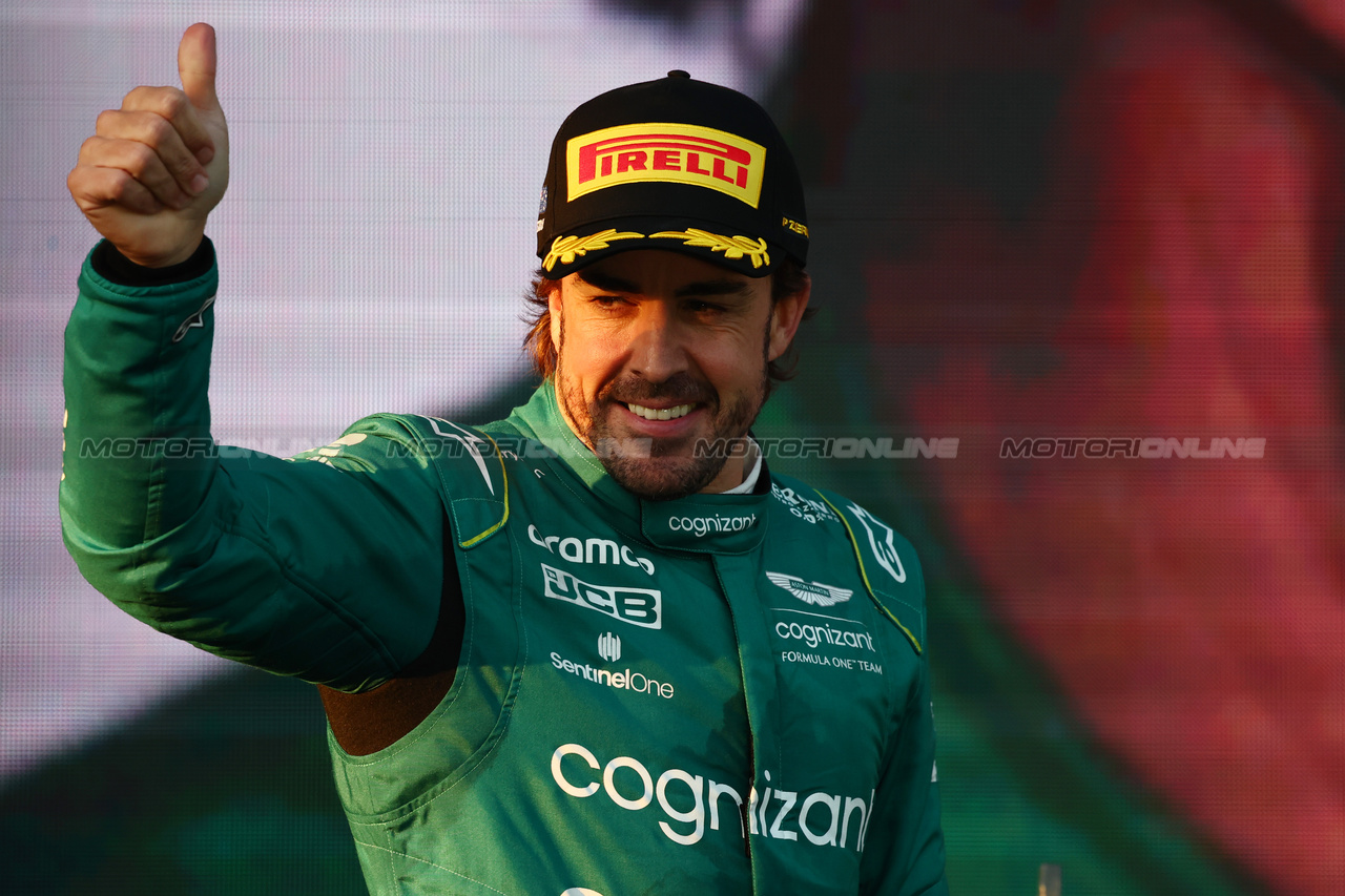 GP AUSTRALIA, 3rd place Fernando Alonso (ESP) Aston Martin F1 Team AMR23.
02.04.2023. Formula 1 World Championship, Rd 3, Australian Grand Prix, Albert Park, Melbourne, Australia, Gara Day.
- www.xpbimages.com, EMail: requests@xpbimages.com ¬© Copyright: Batchelor / XPB Images