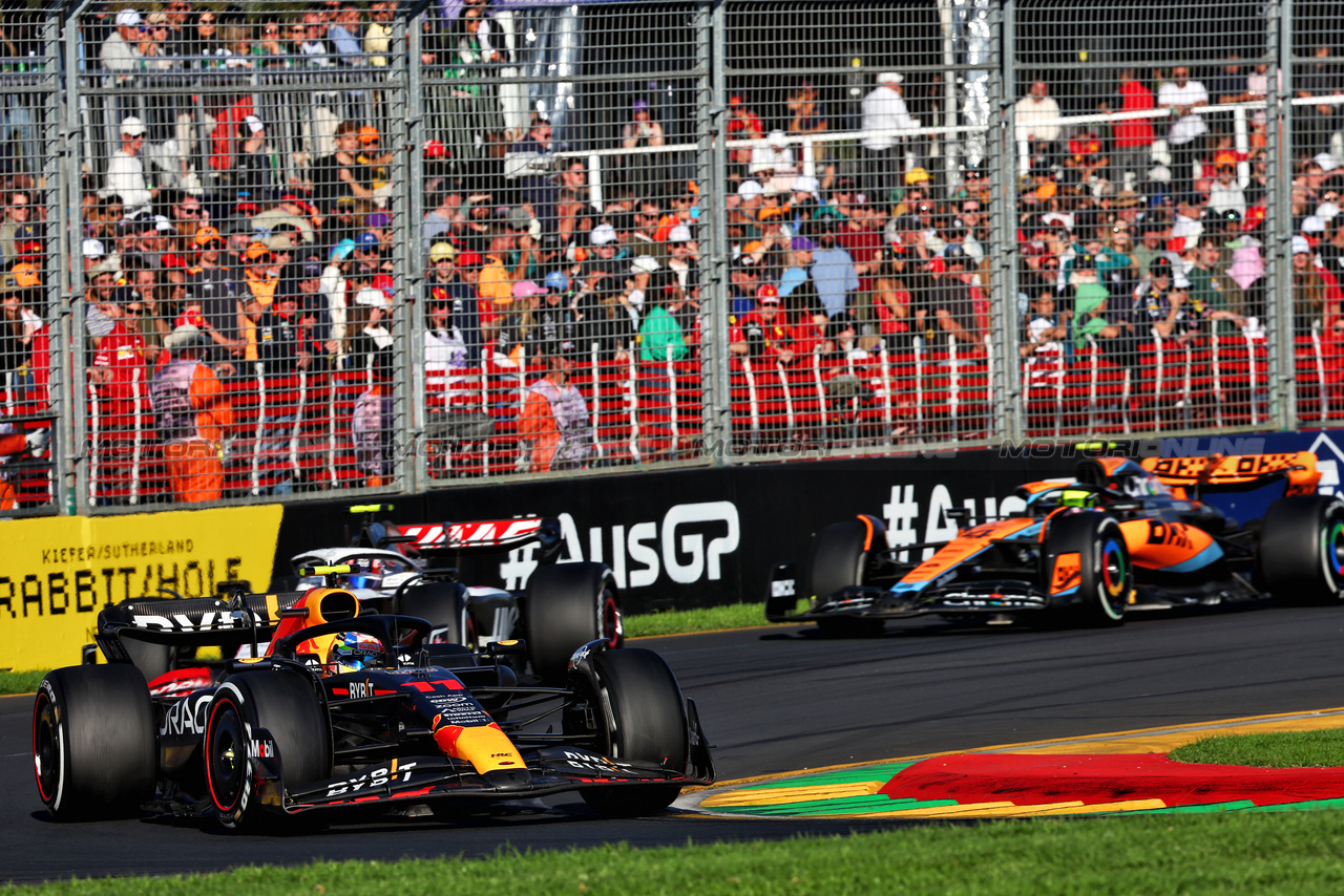 GP AUSTRALIA, Sergio Perez (MEX) Red Bull Racing RB19.

02.04.2023. Formula 1 World Championship, Rd 3, Australian Grand Prix, Albert Park, Melbourne, Australia, Gara Day.

- www.xpbimages.com, EMail: requests@xpbimages.com ¬© Copyright: Batchelor / XPB Images