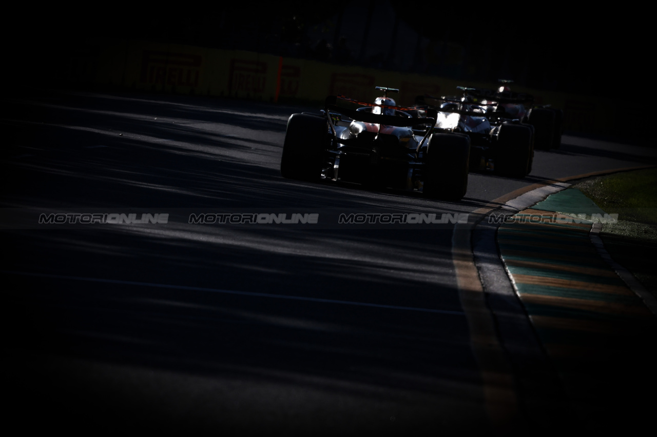 GP AUSTRALIA, Oscar Piastri (AUS), McLaren 
02.04.2023. Formula 1 World Championship, Rd 3, Australian Grand Prix, Albert Park, Melbourne, Australia, Gara Day.
- www.xpbimages.com, EMail: requests@xpbimages.com ¬© Copyright: Charniaux / XPB Images