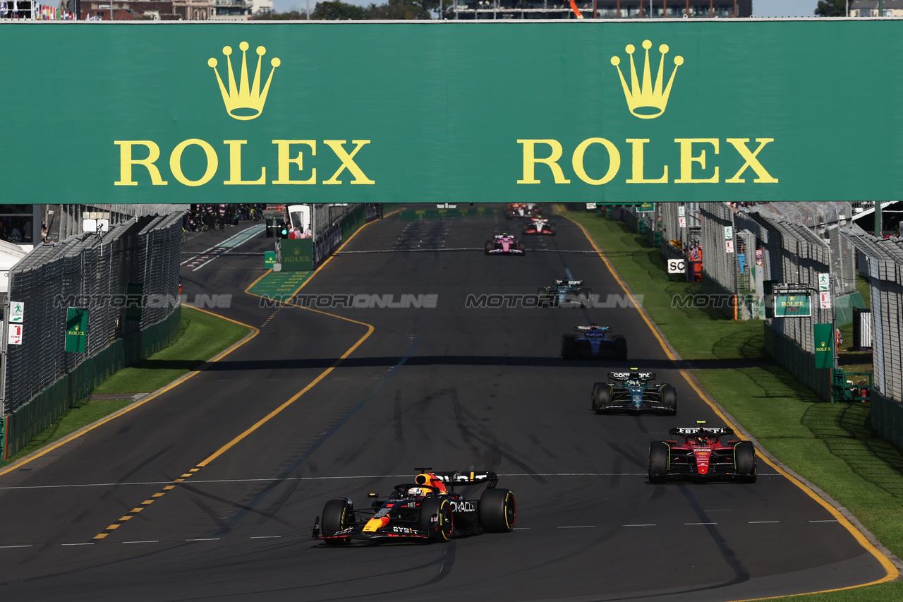 GP AUSTRALIA, Max Verstappen (NLD) Red Bull Racing RB19.

02.04.2023. Formula 1 World Championship, Rd 3, Australian Grand Prix, Albert Park, Melbourne, Australia, Gara Day.

- www.xpbimages.com, EMail: requests@xpbimages.com ¬© Copyright: Moy / XPB Images
