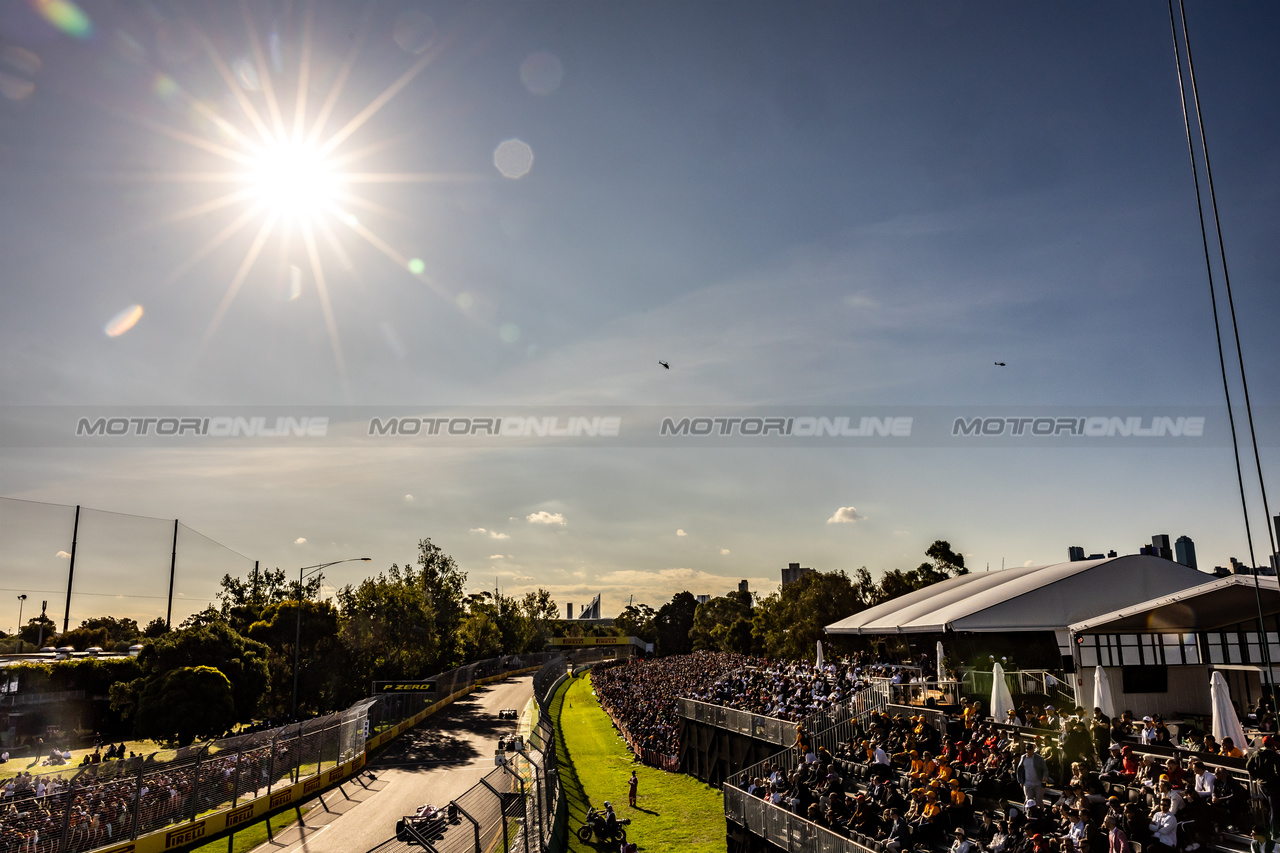 GP AUSTRALIA, Low light action.

02.04.2023. Formula 1 World Championship, Rd 3, Australian Grand Prix, Albert Park, Melbourne, Australia, Gara Day.

- www.xpbimages.com, EMail: requests@xpbimages.com ¬© Copyright: Bearne / XPB Images