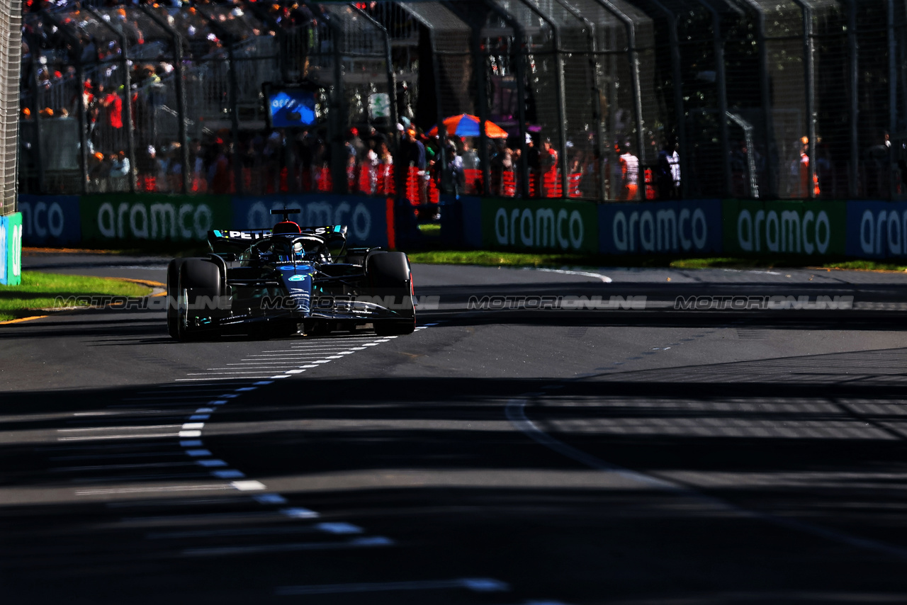 GP AUSTRALIA, George Russell (GBR) Mercedes AMG F1 W14.

02.04.2023. Formula 1 World Championship, Rd 3, Australian Grand Prix, Albert Park, Melbourne, Australia, Gara Day.

 - www.xpbimages.com, EMail: requests@xpbimages.com ¬© Copyright: Coates / XPB Images