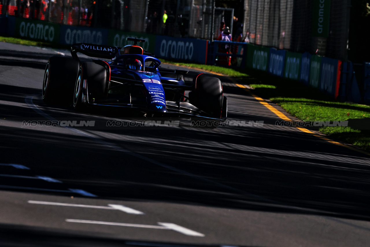 GP AUSTRALIA, Alexander Albon (THA) Williams Racing FW45.

02.04.2023. Formula 1 World Championship, Rd 3, Australian Grand Prix, Albert Park, Melbourne, Australia, Gara Day.

 - www.xpbimages.com, EMail: requests@xpbimages.com ¬© Copyright: Coates / XPB Images