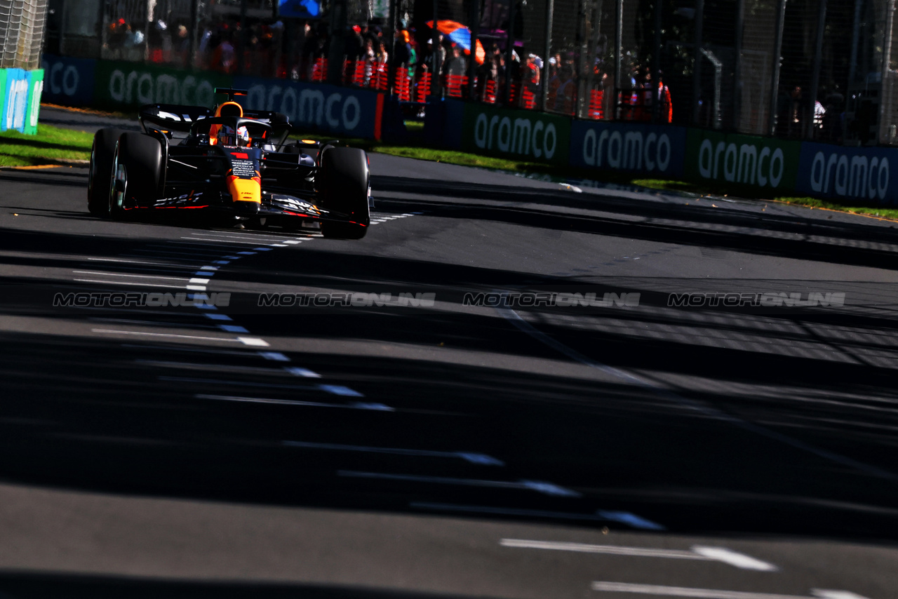 GP AUSTRALIA, Max Verstappen (NLD) Red Bull Racing RB19.

02.04.2023. Formula 1 World Championship, Rd 3, Australian Grand Prix, Albert Park, Melbourne, Australia, Gara Day.

 - www.xpbimages.com, EMail: requests@xpbimages.com ¬© Copyright: Coates / XPB Images