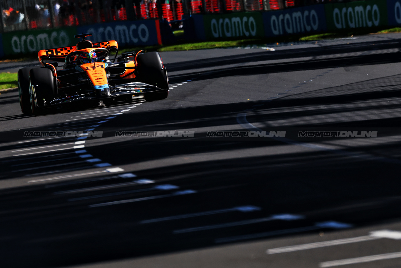GP AUSTRALIA, Oscar Piastri (AUS) McLaren MCL60.

02.04.2023. Formula 1 World Championship, Rd 3, Australian Grand Prix, Albert Park, Melbourne, Australia, Gara Day.

 - www.xpbimages.com, EMail: requests@xpbimages.com ¬© Copyright: Coates / XPB Images