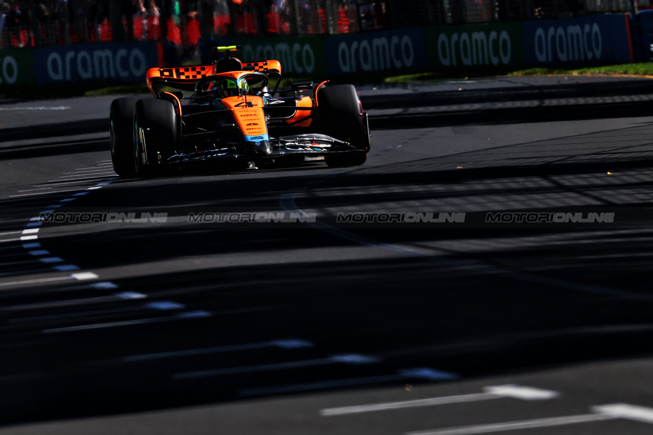 GP AUSTRALIA, Lando Norris (GBR) McLaren MCL60.

02.04.2023. Formula 1 World Championship, Rd 3, Australian Grand Prix, Albert Park, Melbourne, Australia, Gara Day.

 - www.xpbimages.com, EMail: requests@xpbimages.com ¬© Copyright: Coates / XPB Images