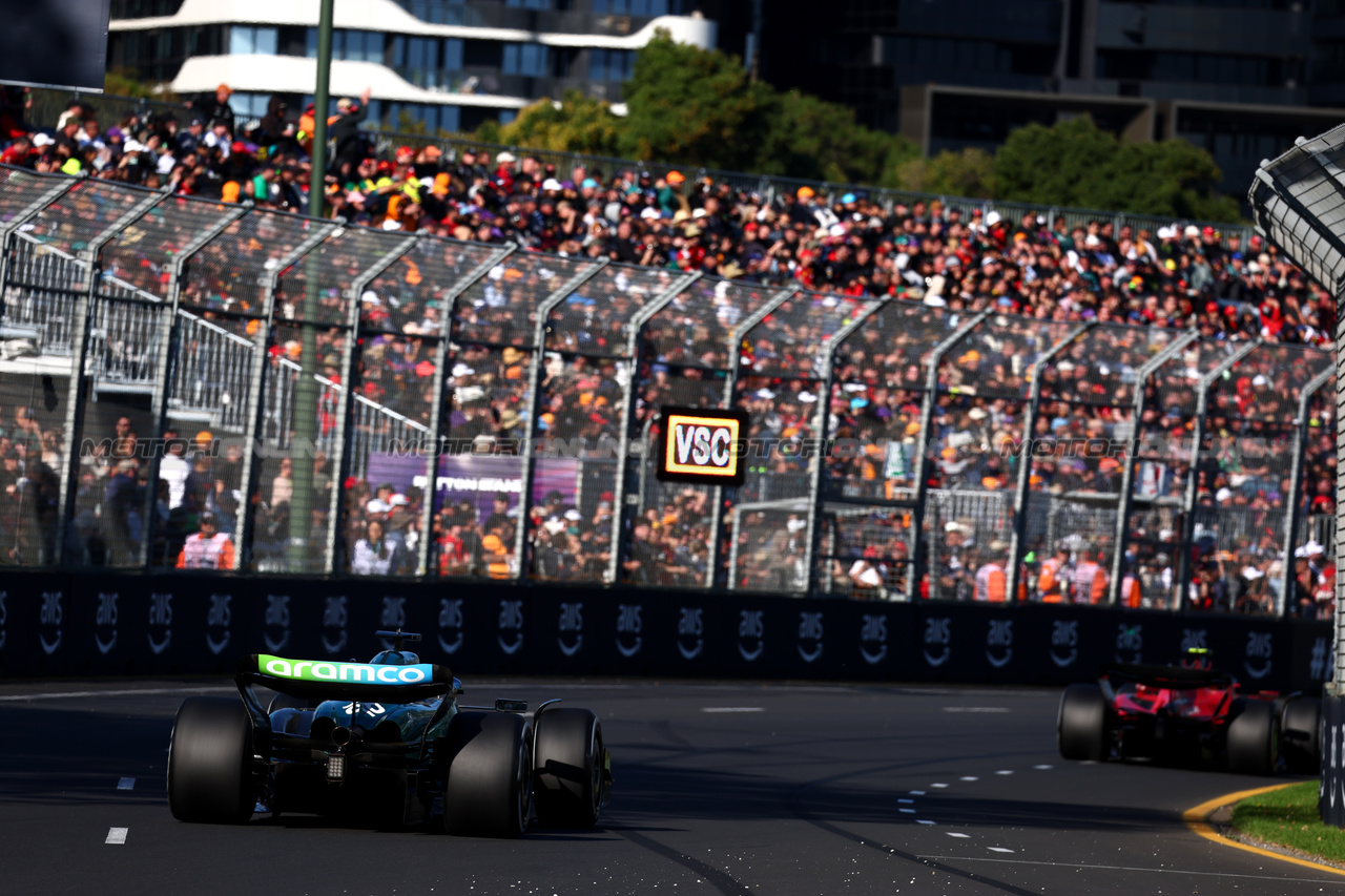 GP AUSTRALIA, Lance Stroll (CDN) Aston Martin F1 Team AMR23.

02.04.2023. Formula 1 World Championship, Rd 3, Australian Grand Prix, Albert Park, Melbourne, Australia, Gara Day.

 - www.xpbimages.com, EMail: requests@xpbimages.com ¬© Copyright: Coates / XPB Images