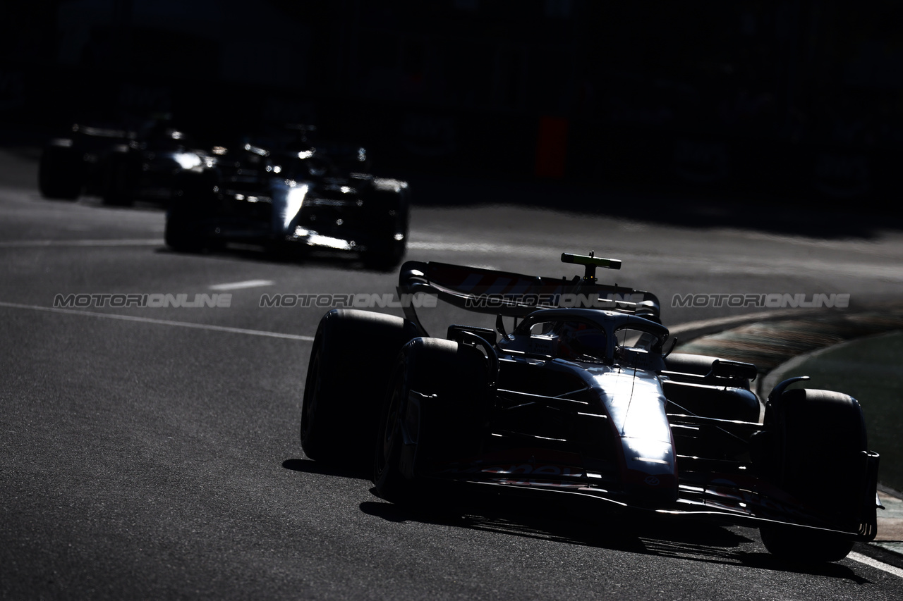 GP AUSTRALIA, Kevin Magnussen (DEN) Haas VF-23.

02.04.2023. Formula 1 World Championship, Rd 3, Australian Grand Prix, Albert Park, Melbourne, Australia, Gara Day.

 - www.xpbimages.com, EMail: requests@xpbimages.com ¬© Copyright: Coates / XPB Images