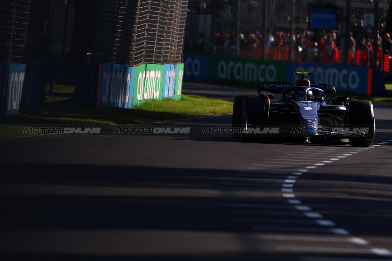 GP AUSTRALIA, Logan Sargeant (USA) Williams Racing FW45.

02.04.2023. Formula 1 World Championship, Rd 3, Australian Grand Prix, Albert Park, Melbourne, Australia, Gara Day.

 - www.xpbimages.com, EMail: requests@xpbimages.com ¬© Copyright: Coates / XPB Images