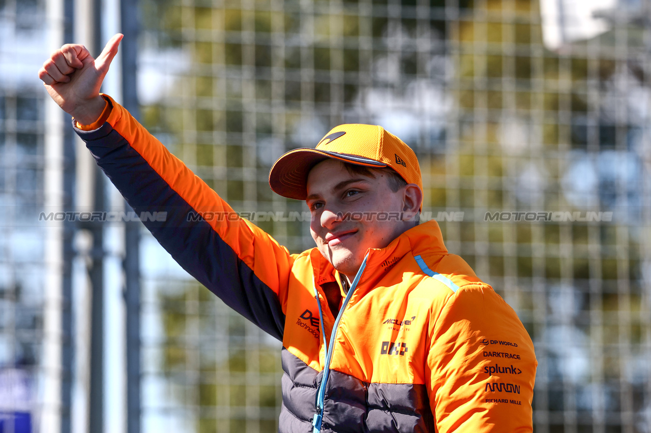 GP AUSTRALIA, Oscar Piastri (AUS), McLaren 
02.04.2023. Formula 1 World Championship, Rd 3, Australian Grand Prix, Albert Park, Melbourne, Australia, Gara Day.
- www.xpbimages.com, EMail: requests@xpbimages.com ¬© Copyright: Charniaux / XPB Images
