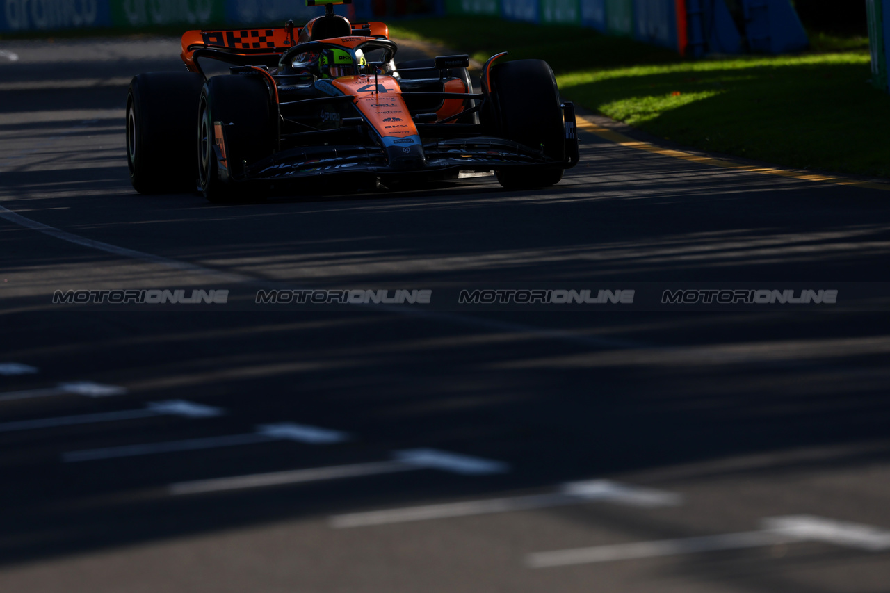 GP AUSTRALIA, Lando Norris (GBR) McLaren MCL60.

02.04.2023. Formula 1 World Championship, Rd 3, Australian Grand Prix, Albert Park, Melbourne, Australia, Gara Day.

 - www.xpbimages.com, EMail: requests@xpbimages.com ¬© Copyright: Coates / XPB Images