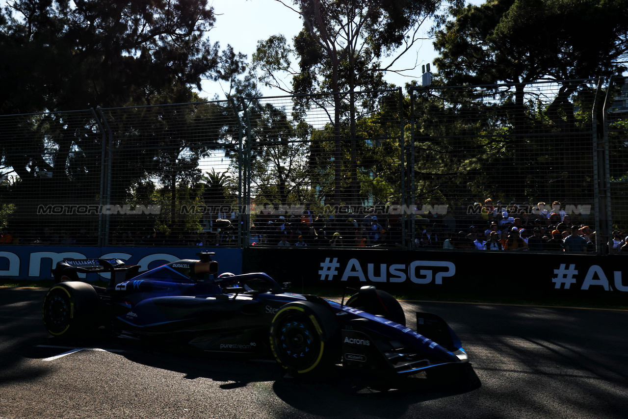GP AUSTRALIA, Alexander Albon (THA) Williams Racing FW45.

02.04.2023. Formula 1 World Championship, Rd 3, Australian Grand Prix, Albert Park, Melbourne, Australia, Gara Day.

 - www.xpbimages.com, EMail: requests@xpbimages.com ¬© Copyright: Coates / XPB Images