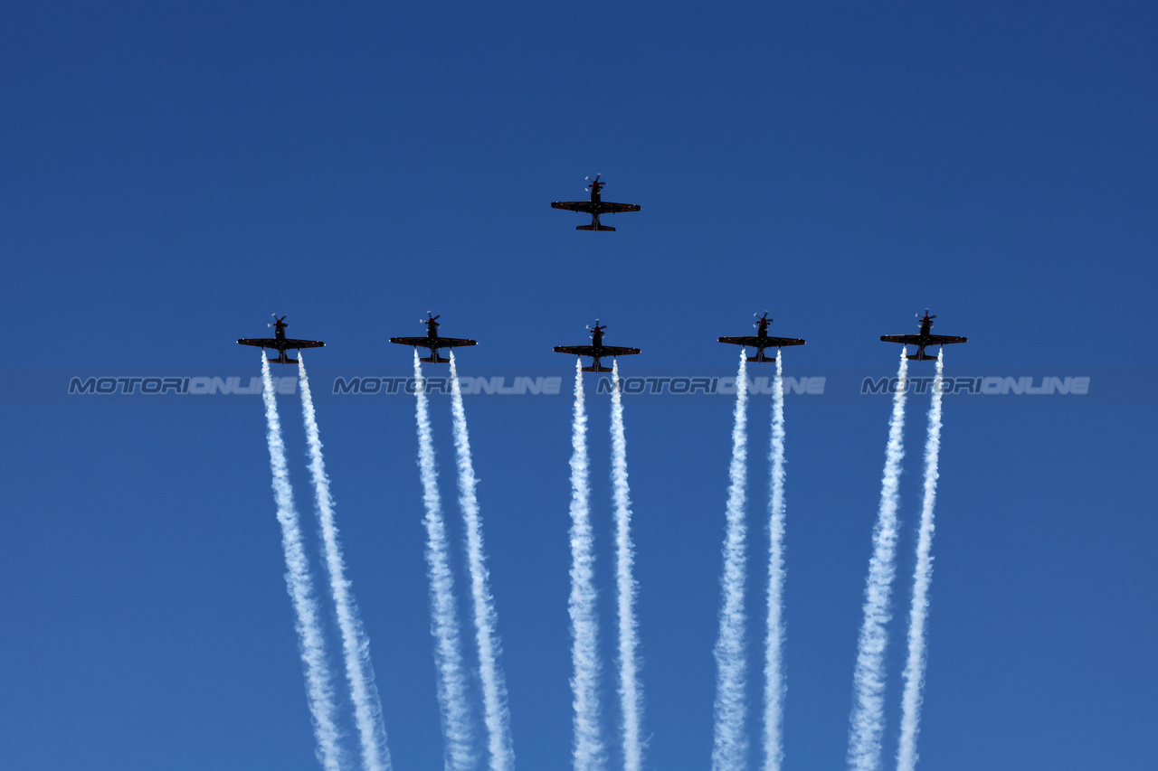GP AUSTRALIA, Circuit Atmosfera - air display.

02.04.2023. Formula 1 World Championship, Rd 3, Australian Grand Prix, Albert Park, Melbourne, Australia, Gara Day.

- www.xpbimages.com, EMail: requests@xpbimages.com ¬© Copyright: Moy / XPB Images